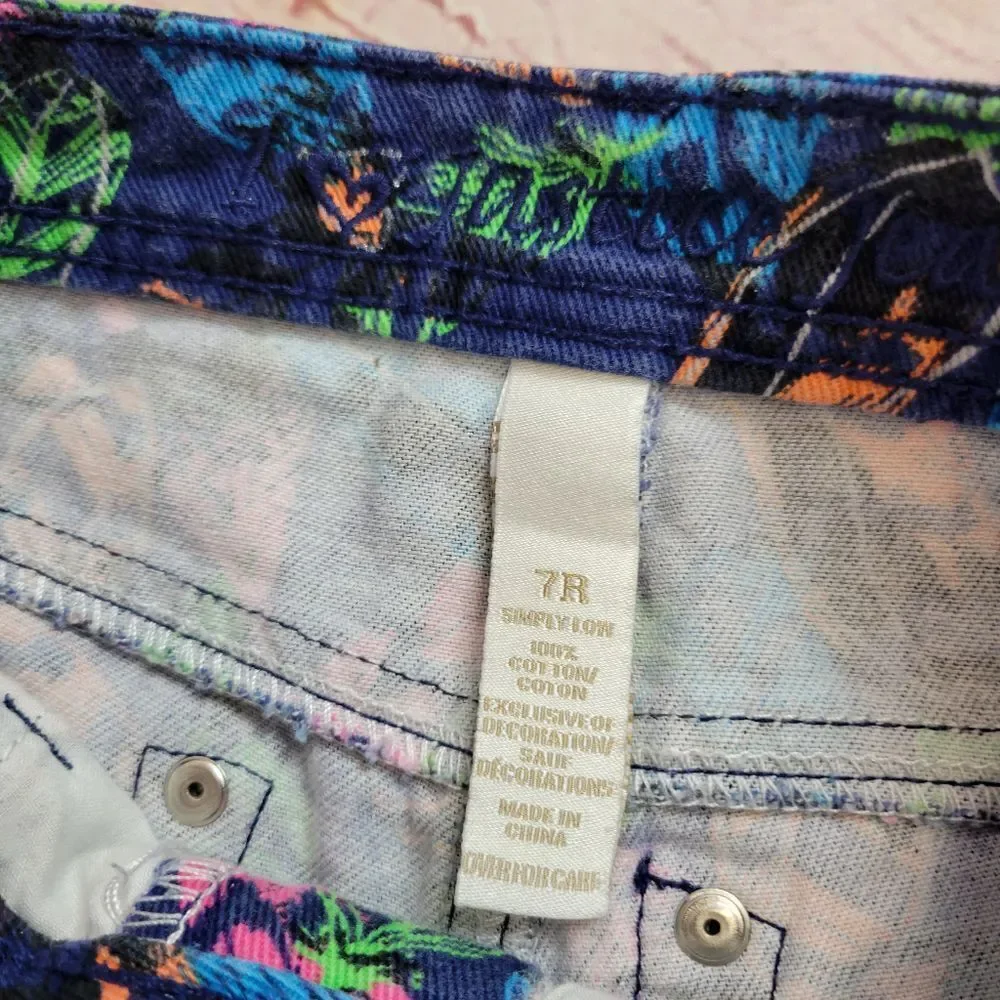 Justice feather shorts 7R